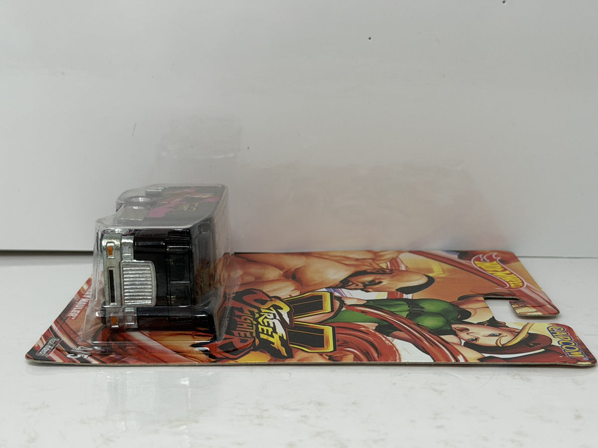 Hot Wheels Street Fighter V Hiway Hauler 1:64 Diecast Real Riders