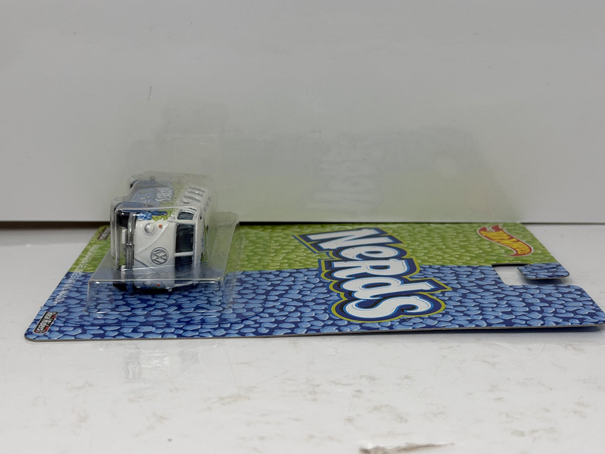 Hot Wheels Nerds Volkswagen Deluxe Station Wagon 1:64 Diecast Real Riders