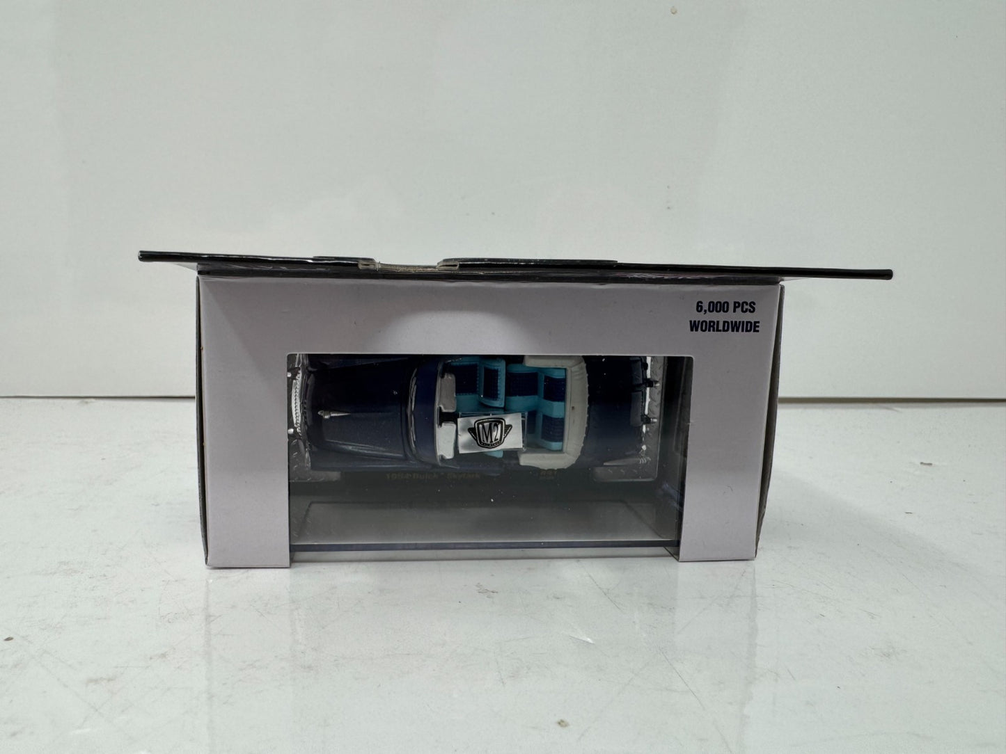 M2 Machines Authorized Buick Service 1954 Buick Skylark 1:64 Diecast