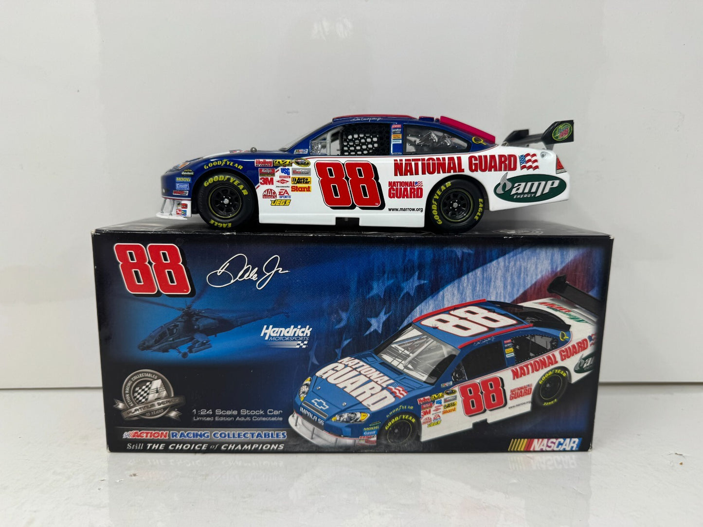 Action Nascar #88 Dale Earnhardt Jr. National Guard 2008 Impala SS 1:24 Diecast