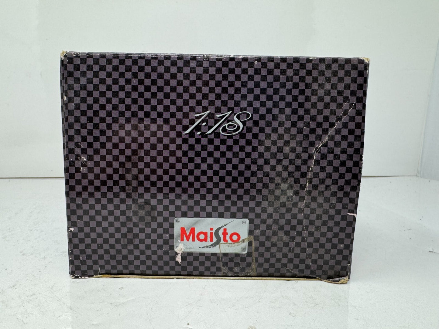 Maisto Mercedes-Benz SLK Silver Series 1:18 Diecast