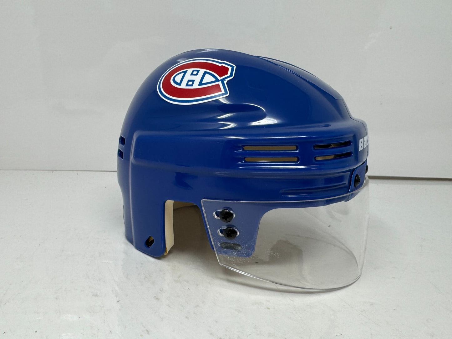 Bauer Montreal Canadiens Mini Helmet with Guy Lafleur Auto