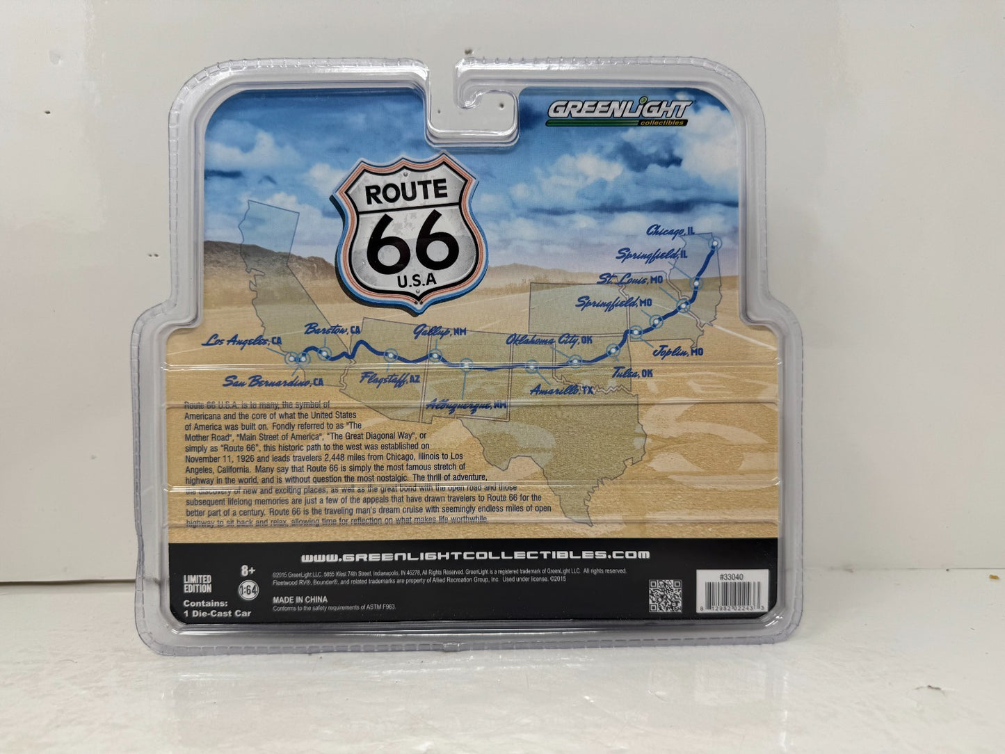Greenlight Route 66 2016 Fleetwood Bounder Motorhome 1:64 Diecast