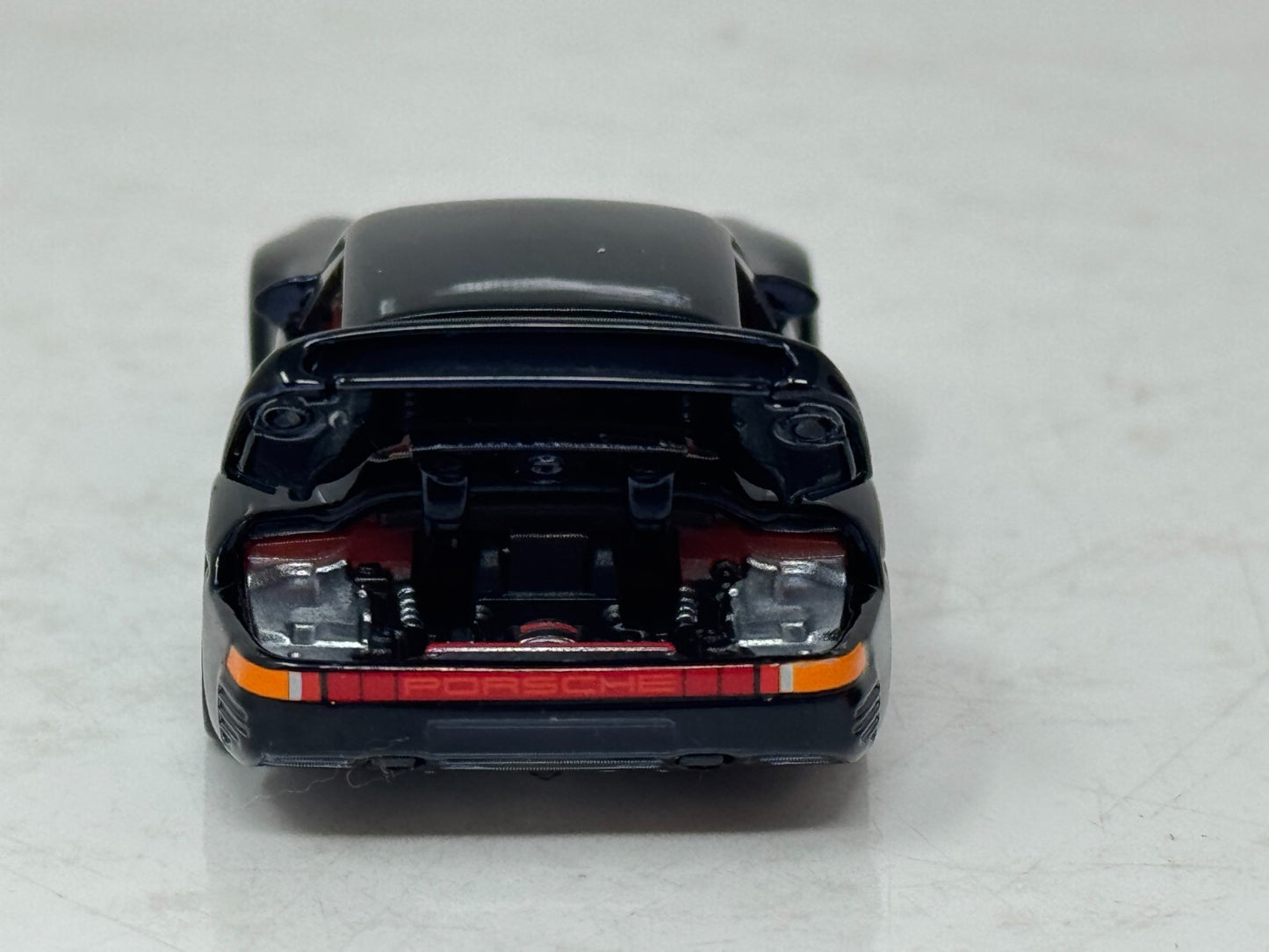 Hot Wheels Red Line Club Exclusive 1986 Porsche 959 1:64 Diecast RLC