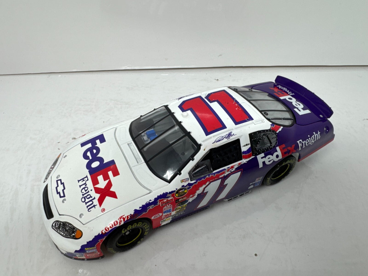 Action Nascar #11 Jason Leffler FedEx Freight 2005 Monte Carlo 1:24 Diecast