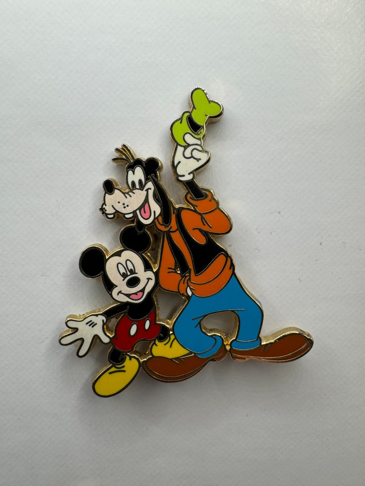 Disney Mickey Mouse, Goofy Friends Are Forever Trading Pin DC1S7