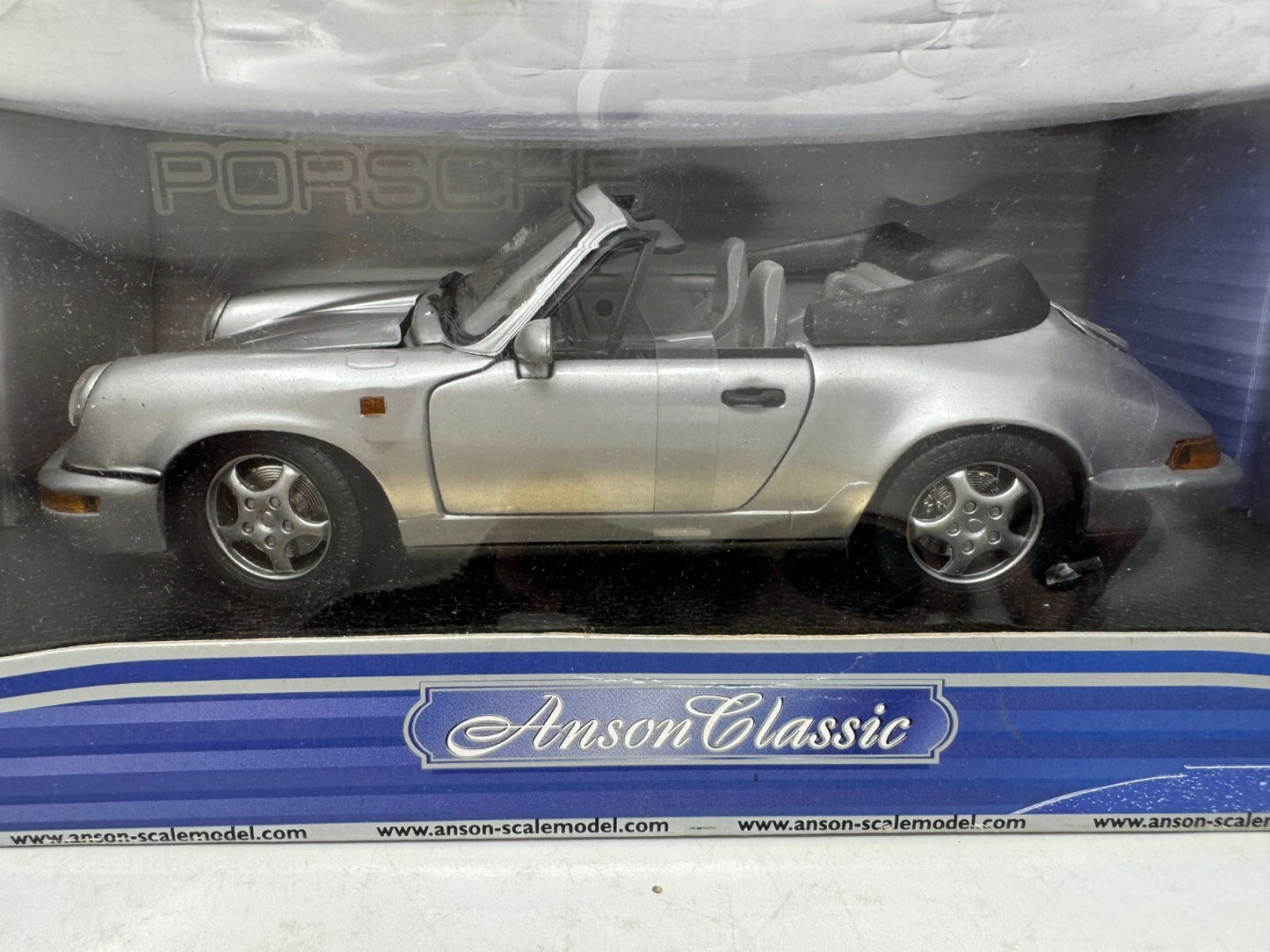 Anson Classic Porsche 911 Carrera 4 Cabriolet 1:18 Diecast