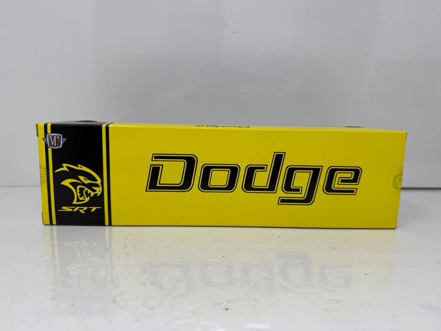 M2 Machines Auto Haulers Dodge Power Wagon & Dodge Adventurer 150 1:64 Diecast
