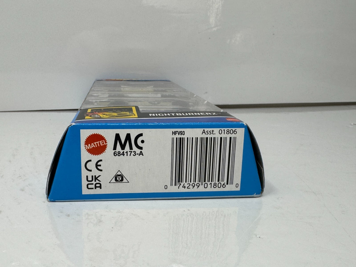 Hot Wheels Nightburnerz 5-Pack Gift Set 1:64 Diecast