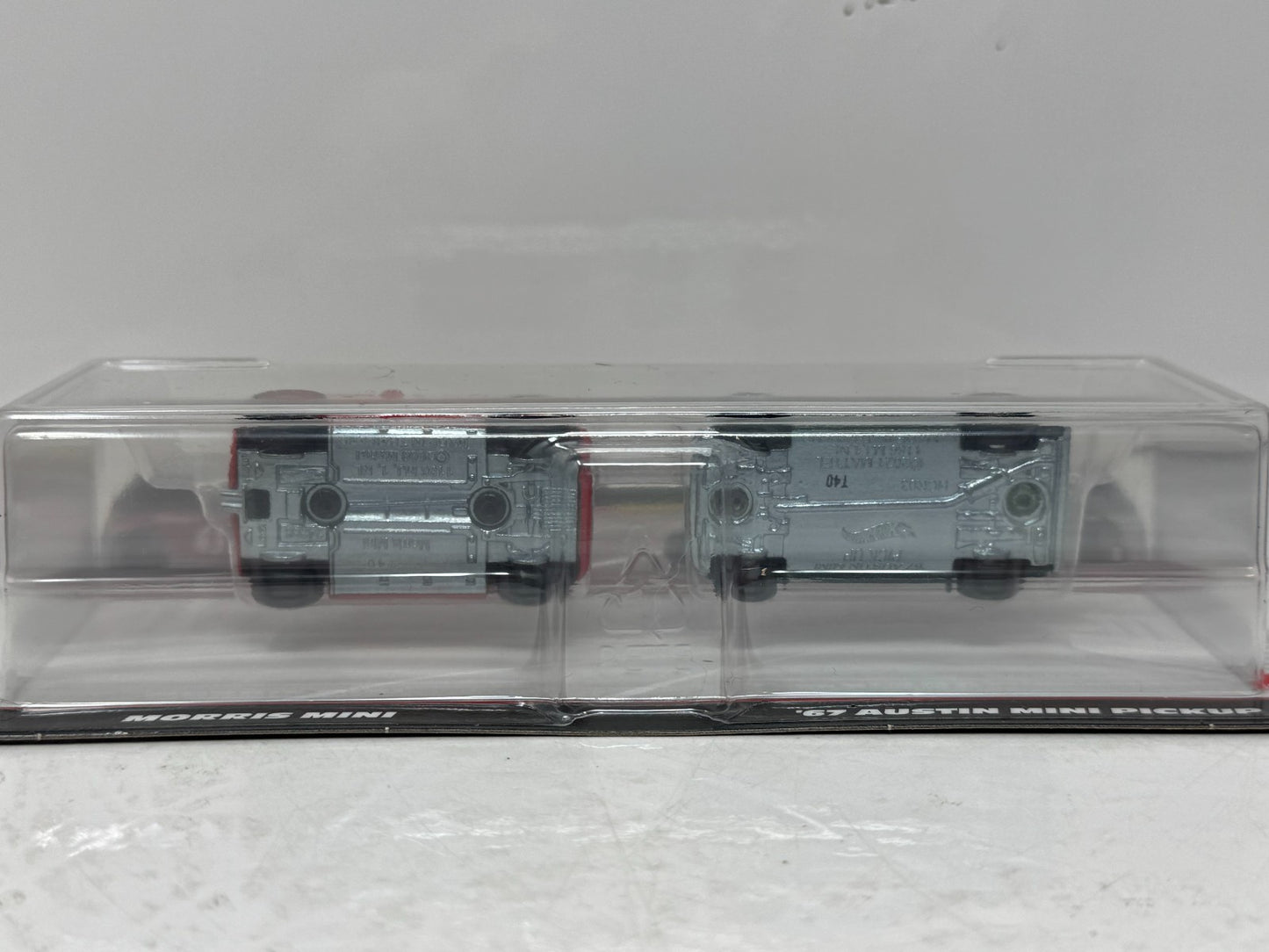 Hot Wheels Premium Morris Mini & 1967 Austin Mini Pickup 2-Pack 1:64 Diecast