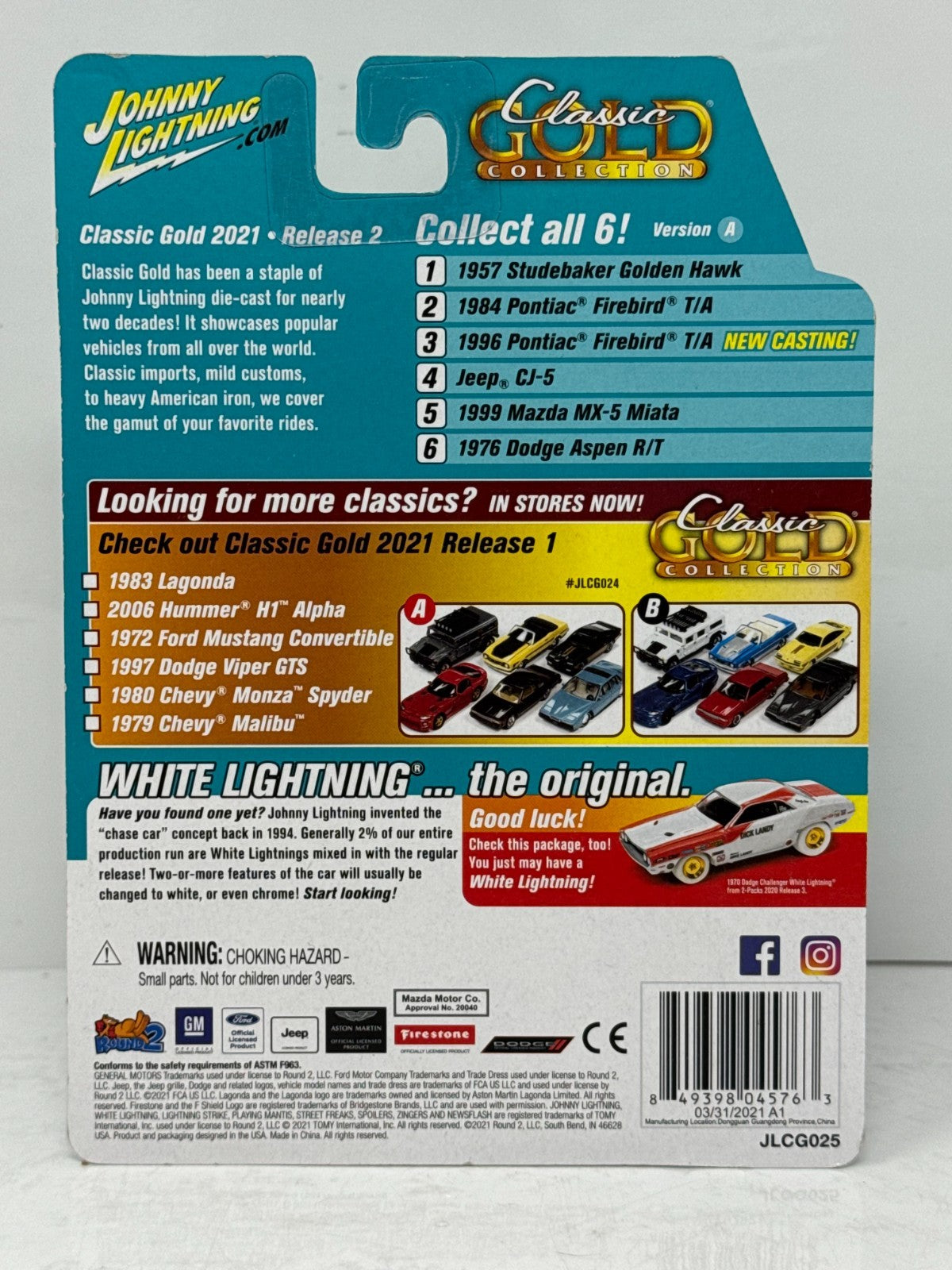 Johnny Lightning Classic Gold 1984 Pontiac Firebird T/A 1:64 Diecast