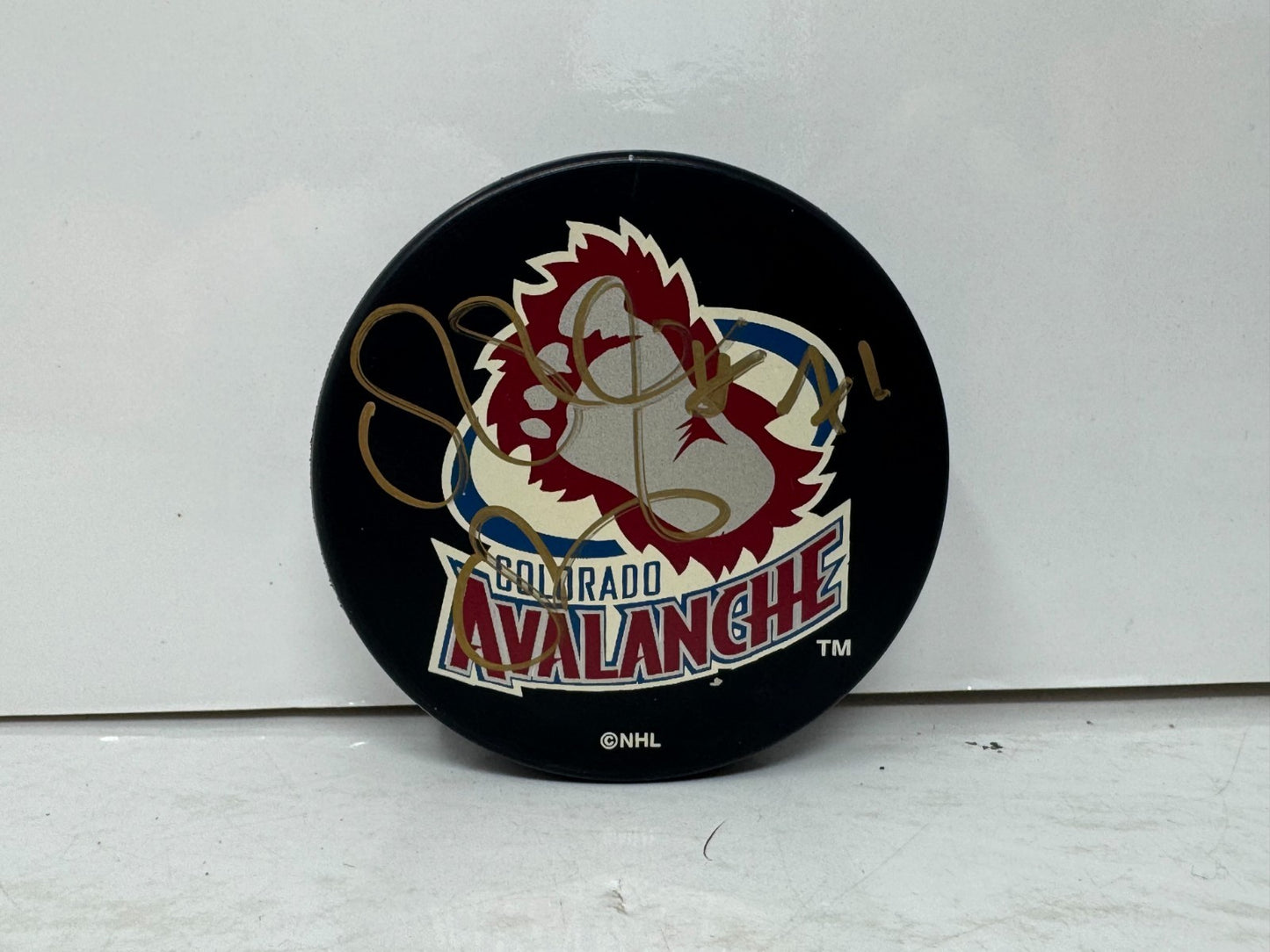 Patrice Brisebois Colorado Avalanche Signed NHL Autograph Puck Gold Auto