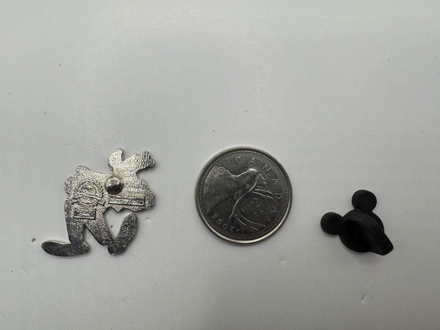 WDW Disney Goofy "Good" Collection Hidden Mickey Trading Pin DC2S8