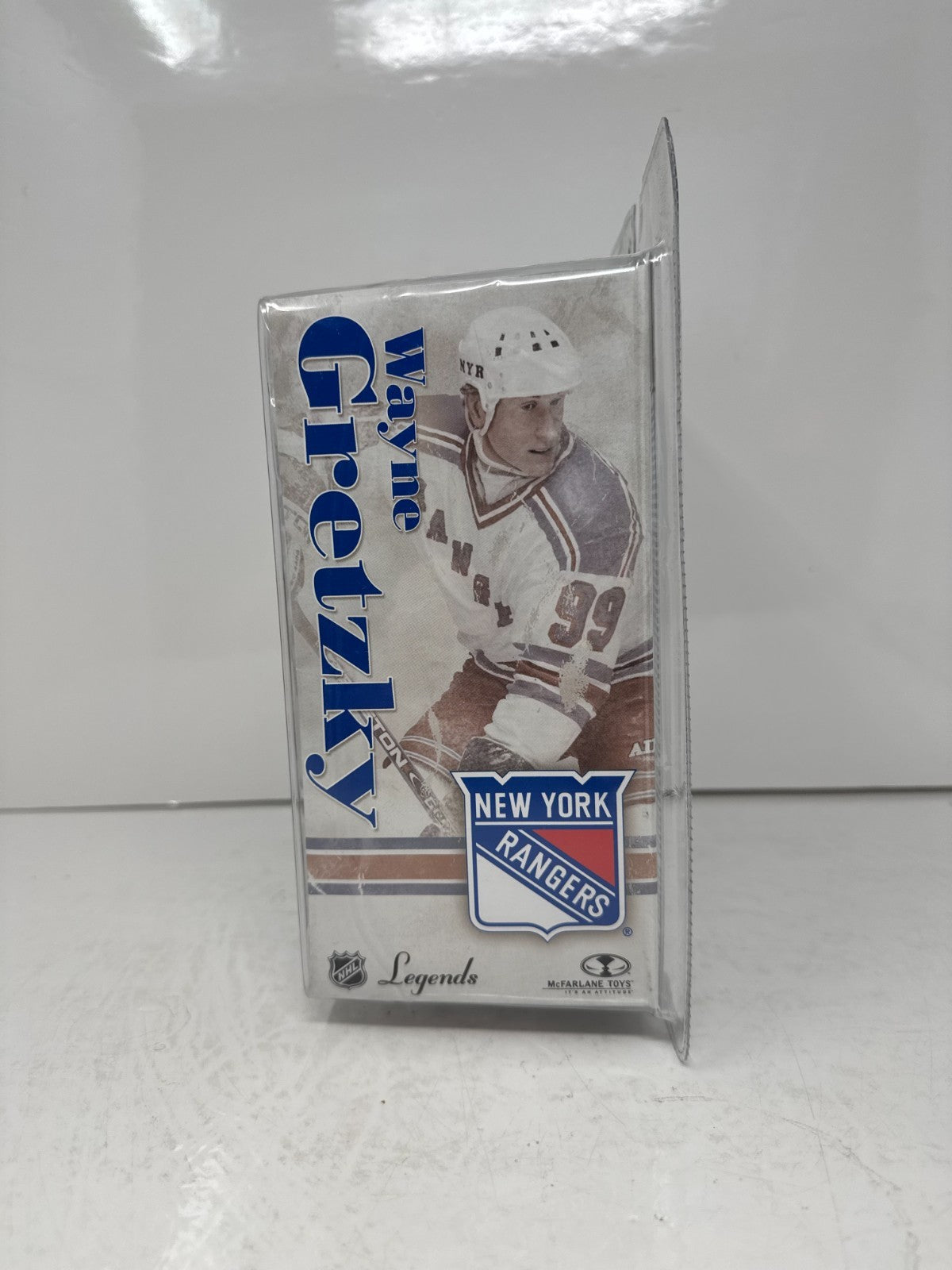 McFarlane NHL Wayne Gretzky New York Rangers Legends Series 3 Figure