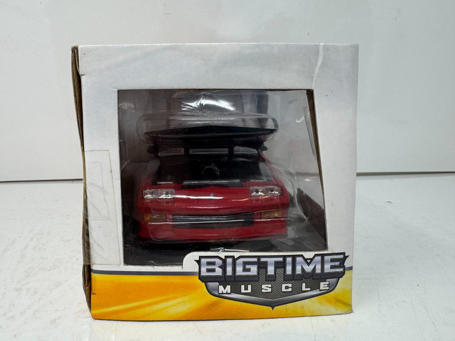 Jada Bigtime Muscle 1985 Chevy Camaro 1:24 Diecast