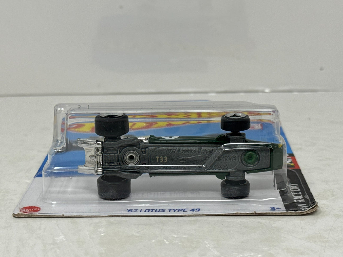 Hot Wheels Race Day 1967 Lotus Type 49 1:64 Diecast