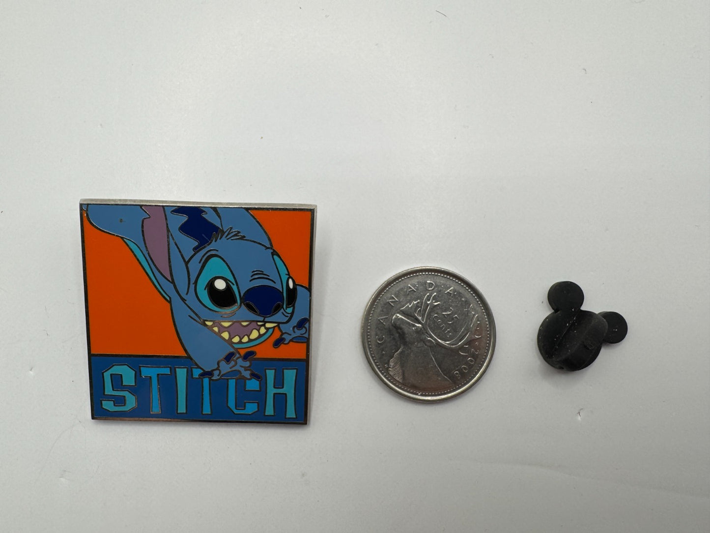 Disney Stitch Deluxe Starter Trading Pin DC1S9
