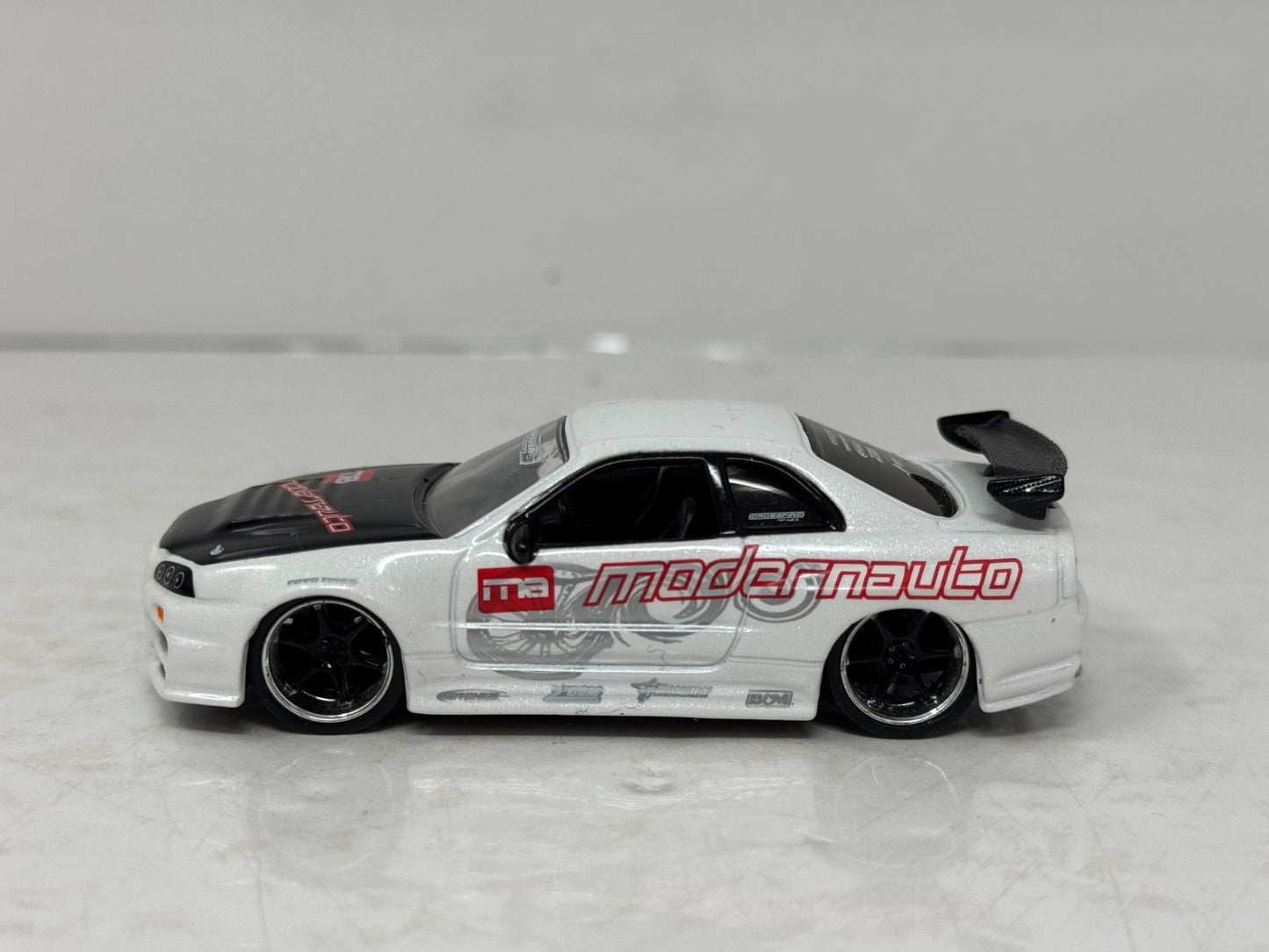 Jada Option D Nissan Skyline GT-R R34 White 1:64 Diecast Wave 10 2007
