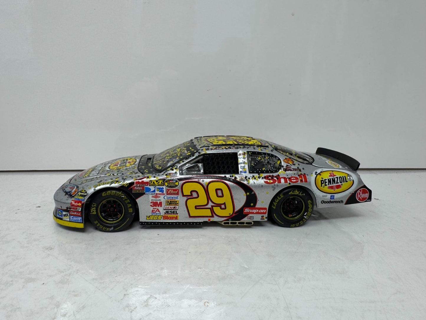 Motorsports Authentics Nascar #29 Kevin Harvick Pennzoil Win 1:24 Diecast