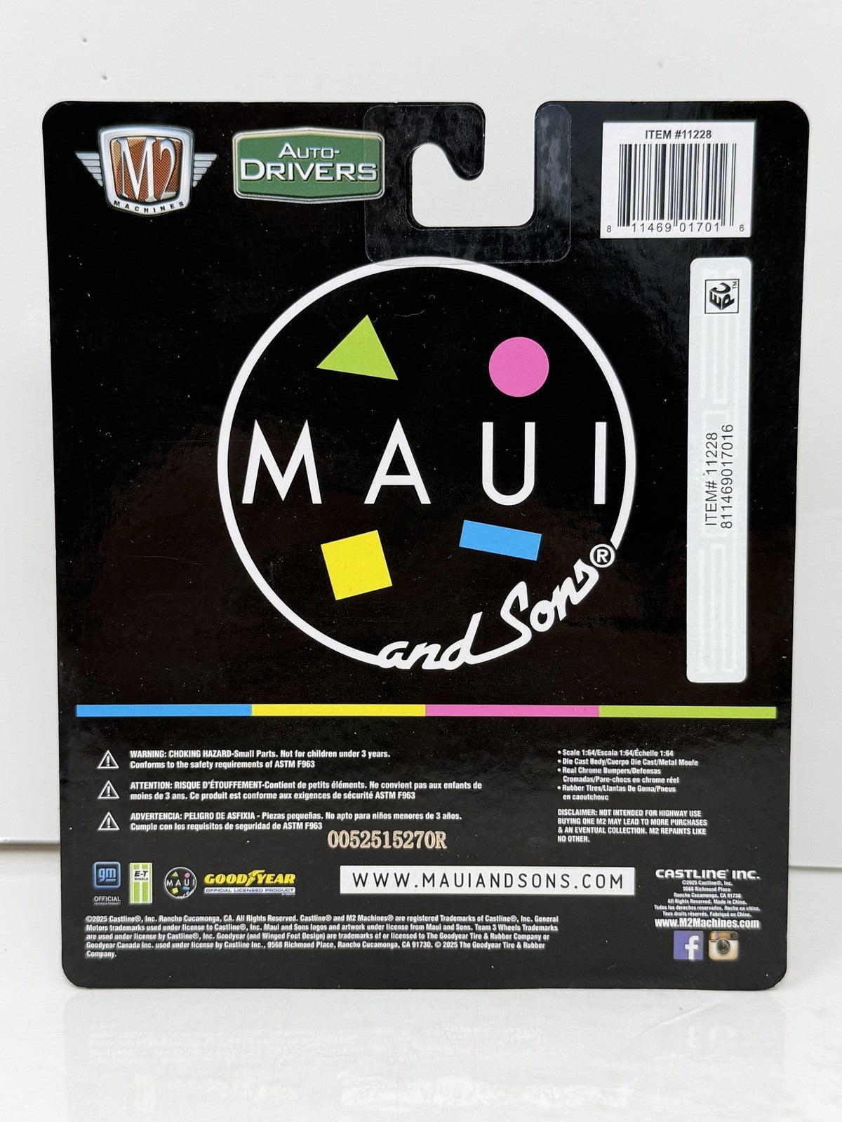 M2 Machines Maui and Sons 1966 Chevrolet Corvette 427 1:64 Diecast