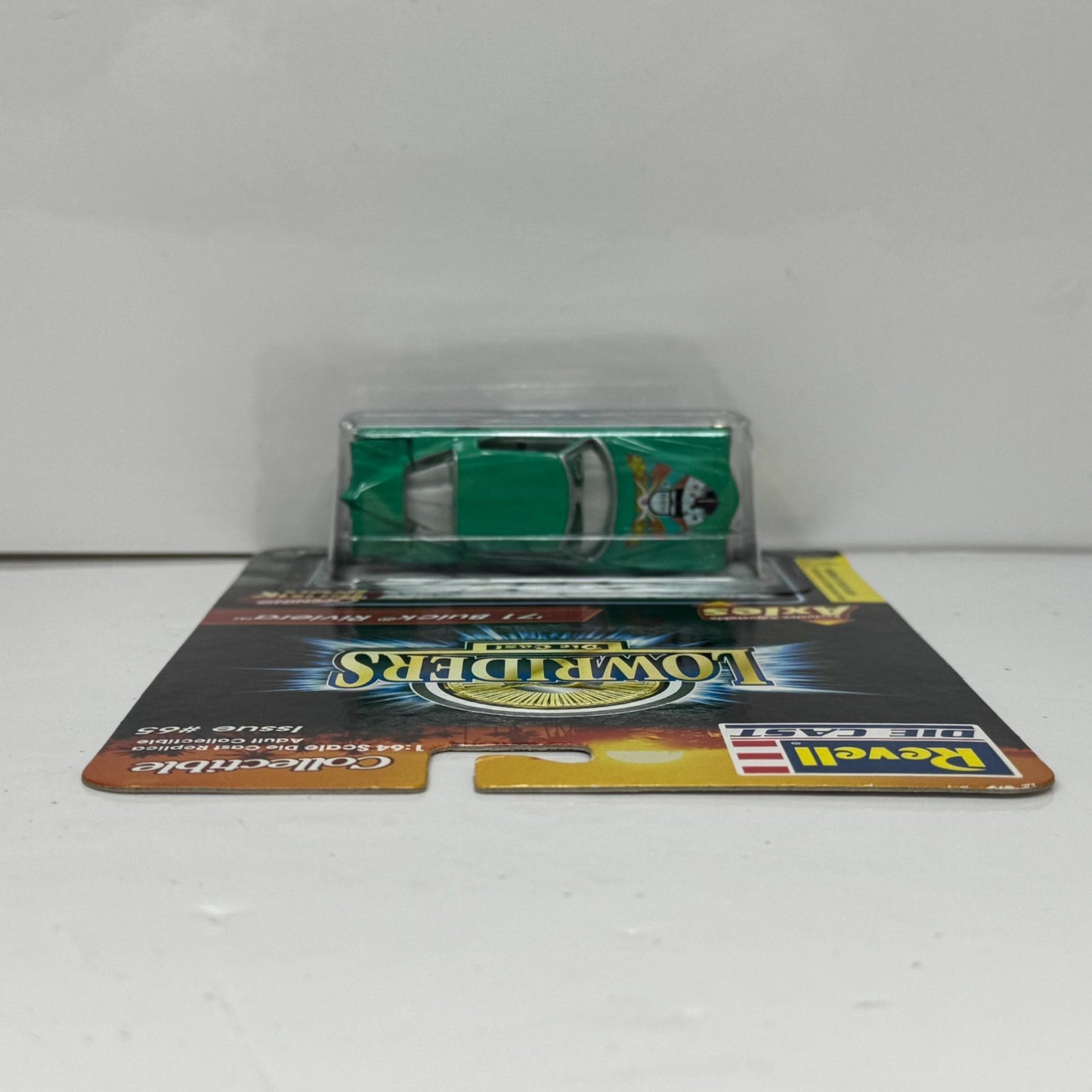 Revell Lowriders 1971 Buick Riviera 1:64 Diecast