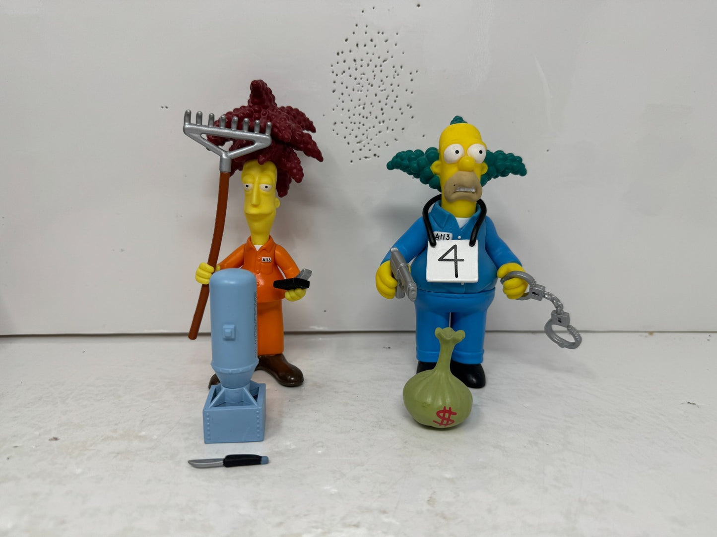 Simpsons World of Springfield Police Station Jail Playmates Playset Diorama