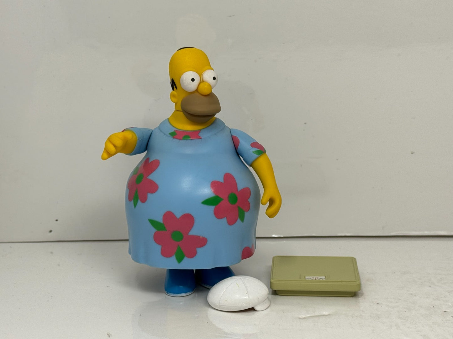 Simpsons World of Springfield Muumuu Homer and Kitchen Set Playmates Diorama
