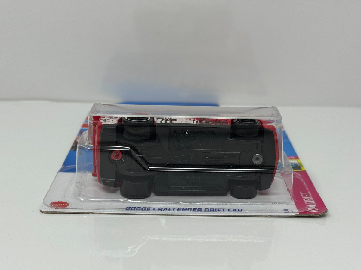 Hot Wheels Drift Dodge Challenger Drift Car 1:64 Diecast Red