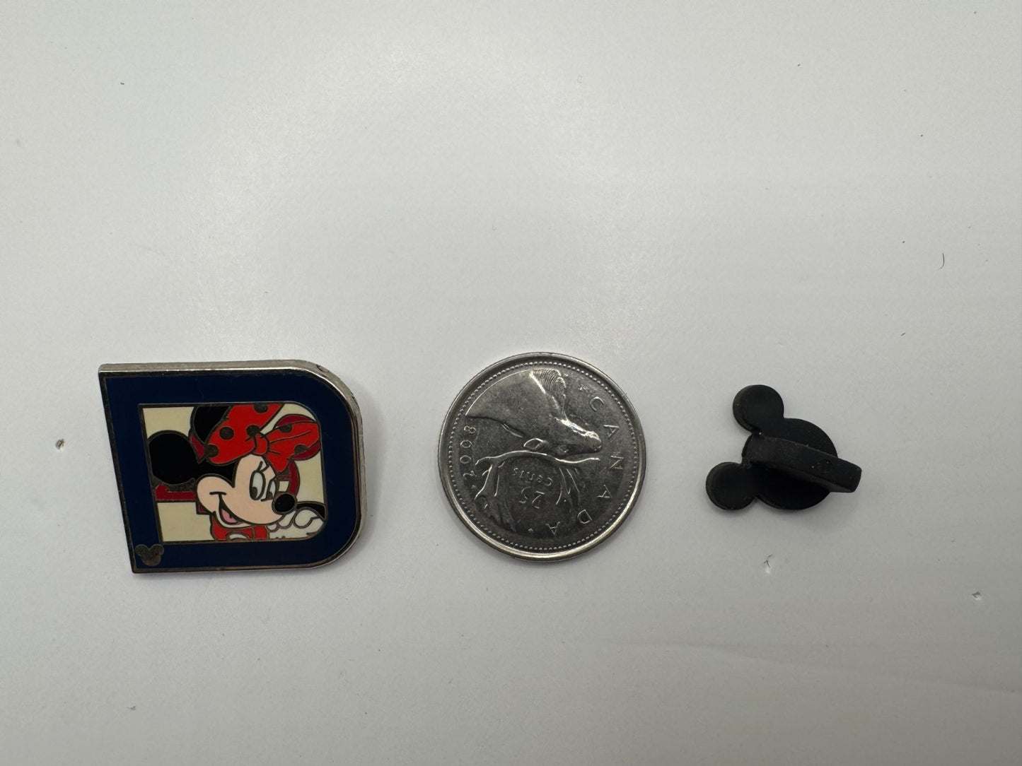 WDW Disney Minnie Mouse Retro Classic D Hidden Mickey Trading Pin DC2S2