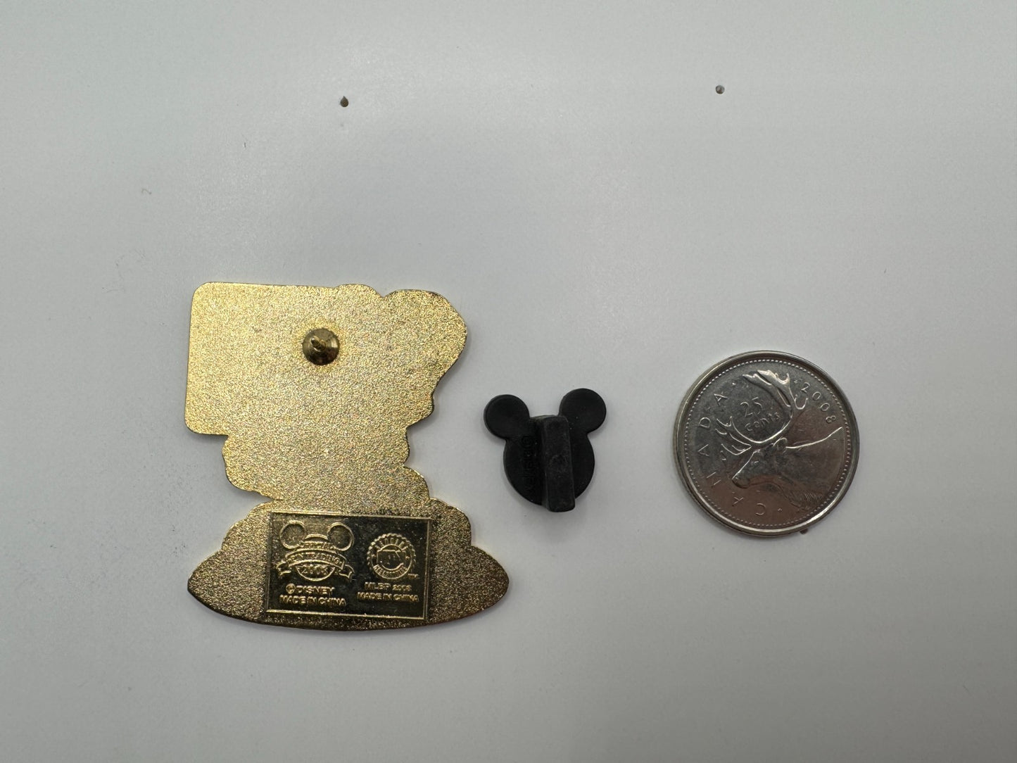 WDW Disney Mickey Mouse MLB Player New York Yankees Trading Pin DC2S1