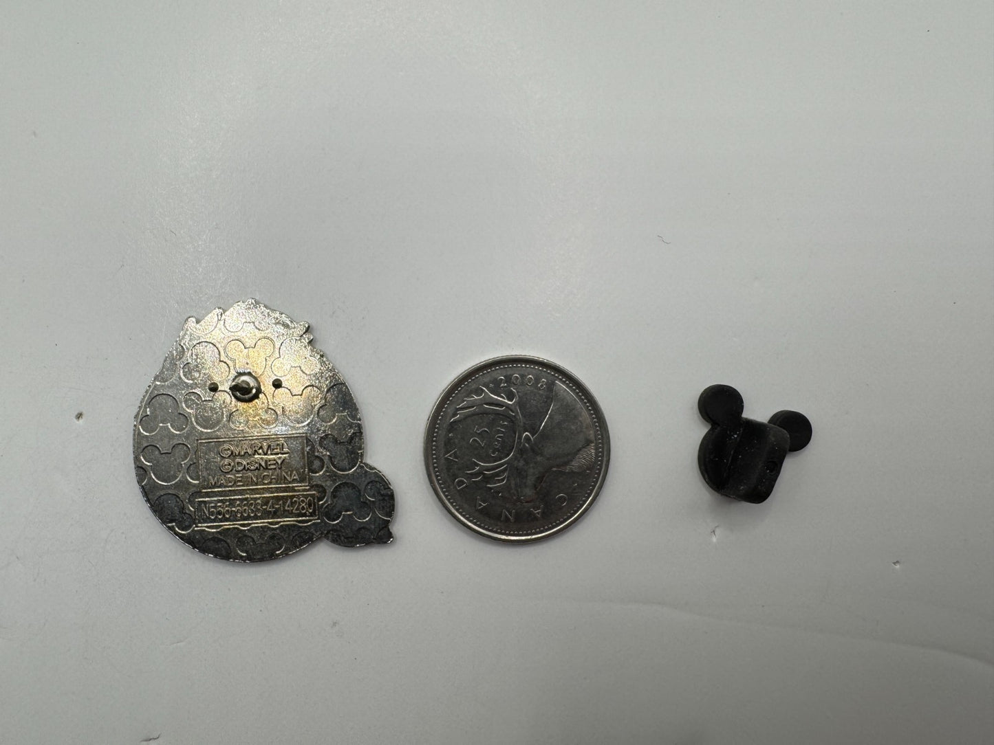 Hulk Disney Marvel Avengers Assemble Booster Trading Pin DC1S19