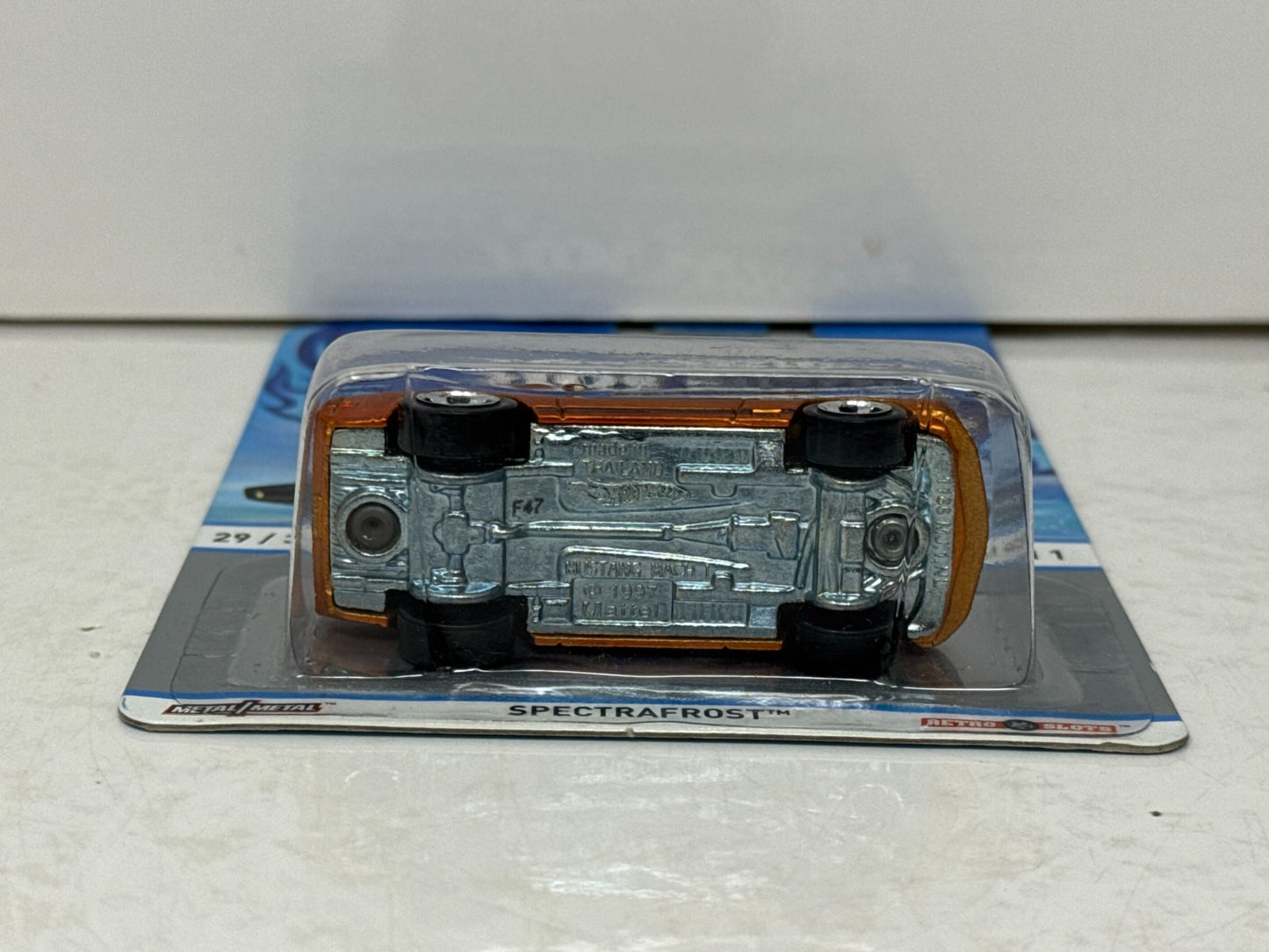 Hot Wheels Cool Classics 1970 Ford Mustang Mach 1 Spectrafrost 1:64 Diecast