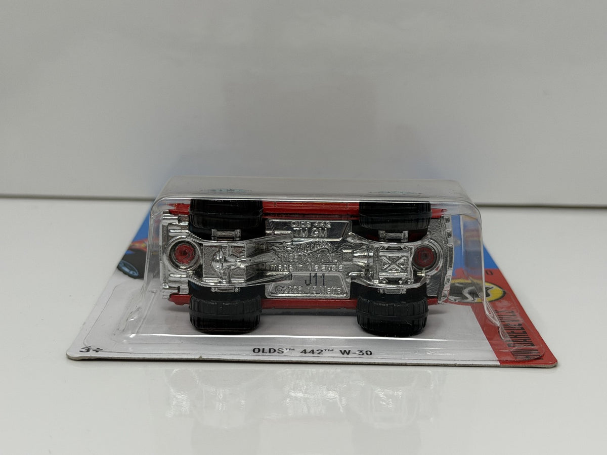 Hot Wheels HW Daredevils Oldsmobile 442 W-30 1:64 Diecast Red