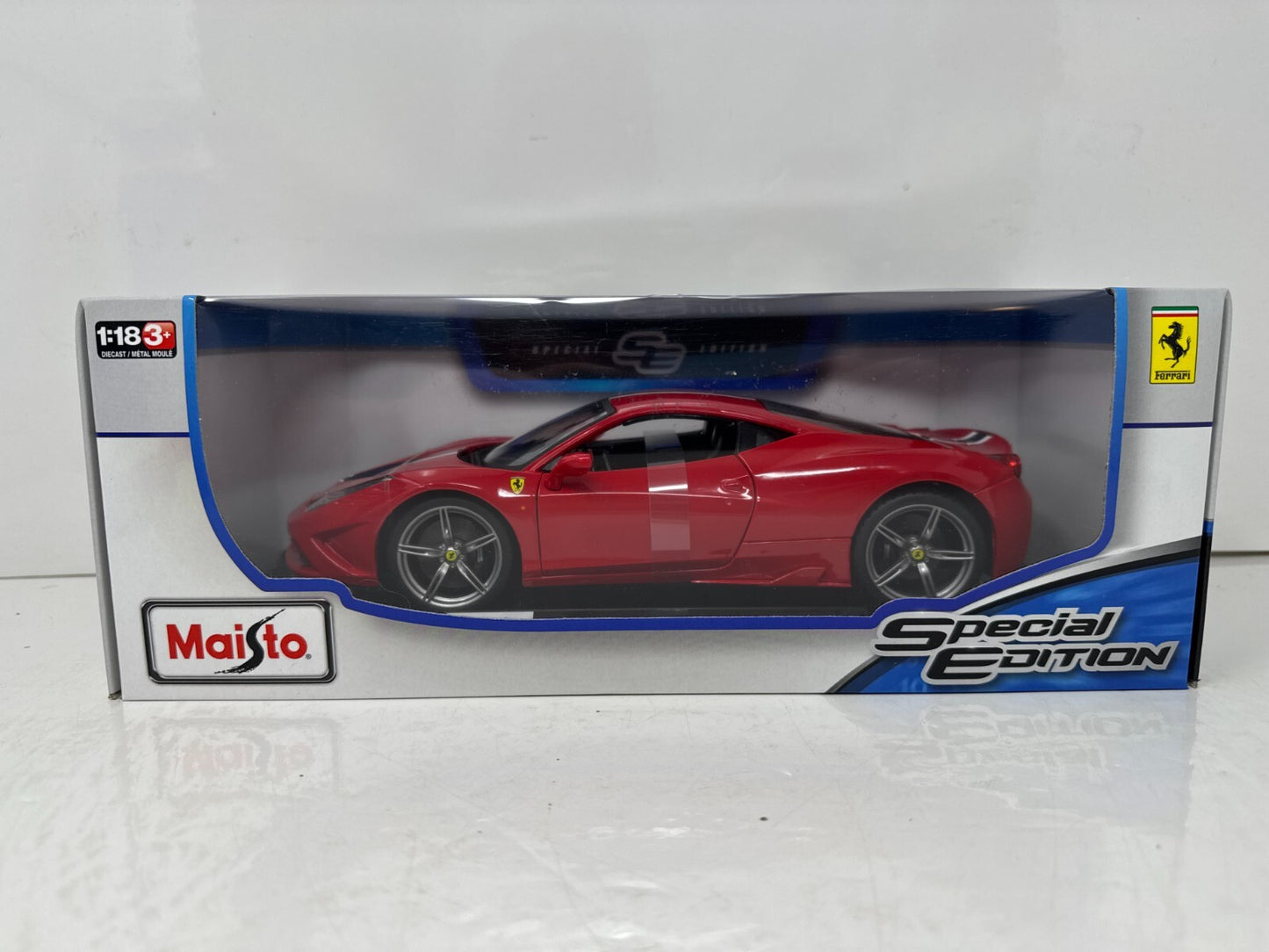 Maisto Ferrari 458 Speciale Special Edition 1:18 Diecast