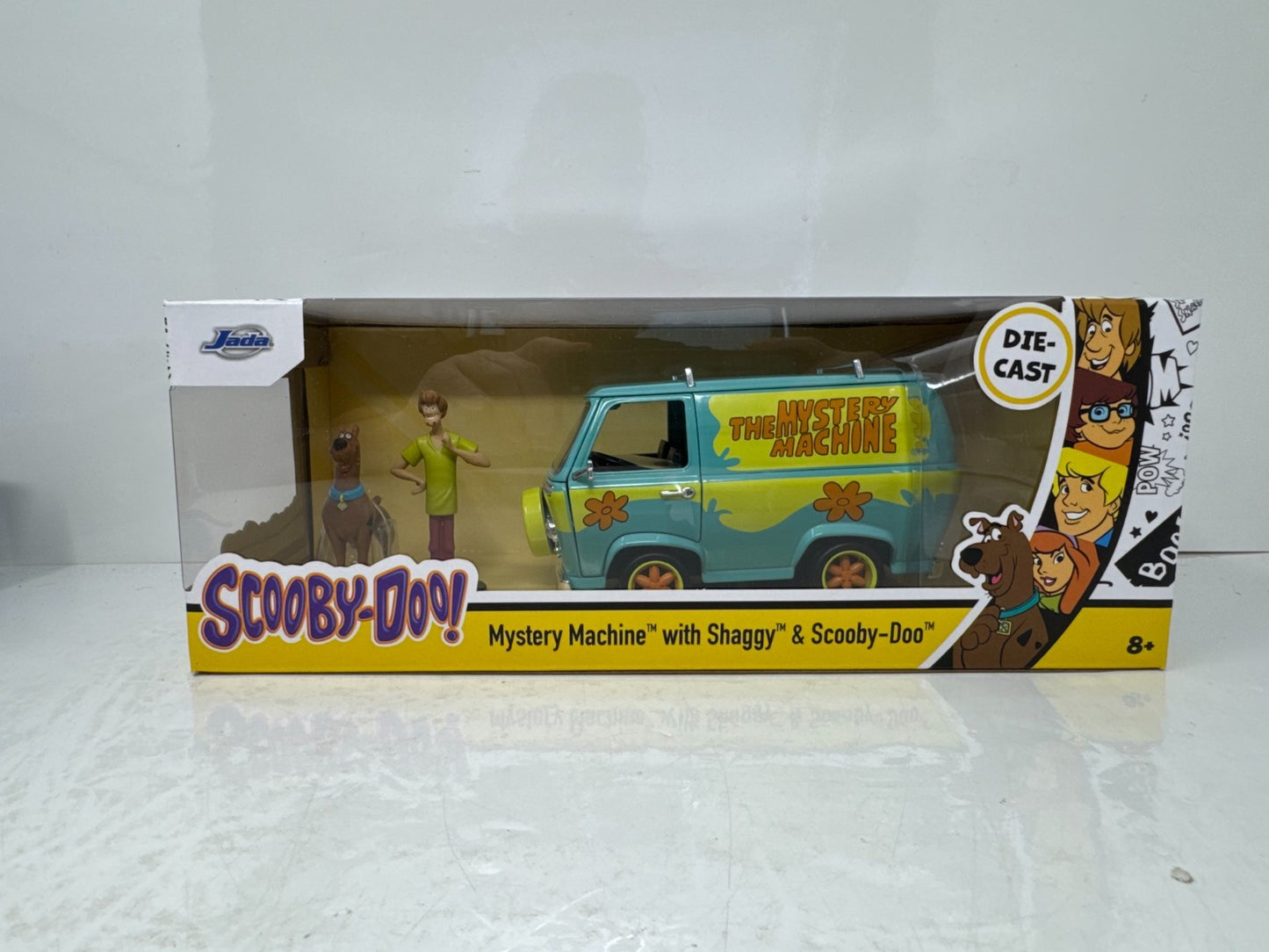 Jada Scooby-Doo Mystery Machine with Shaggy & Scooby-Doo Figures 1:24 Diecast