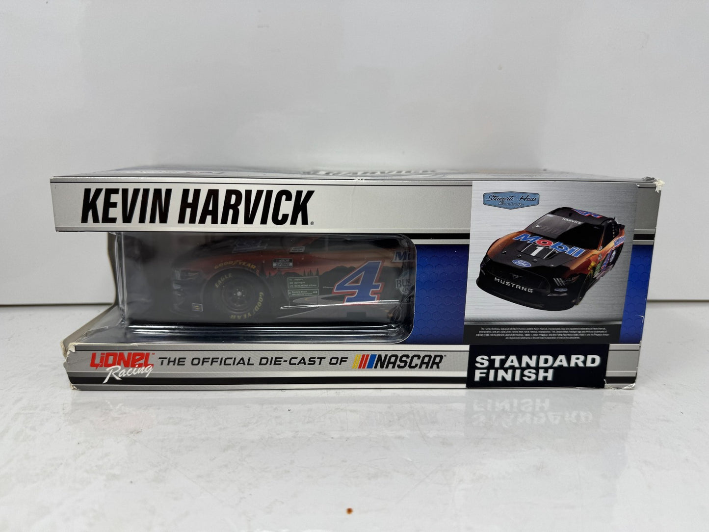 Lionel Racing Nascar #4 Kevin Harvick Mobil 1 Summer Road Trip Mustang 1:24 Diecast