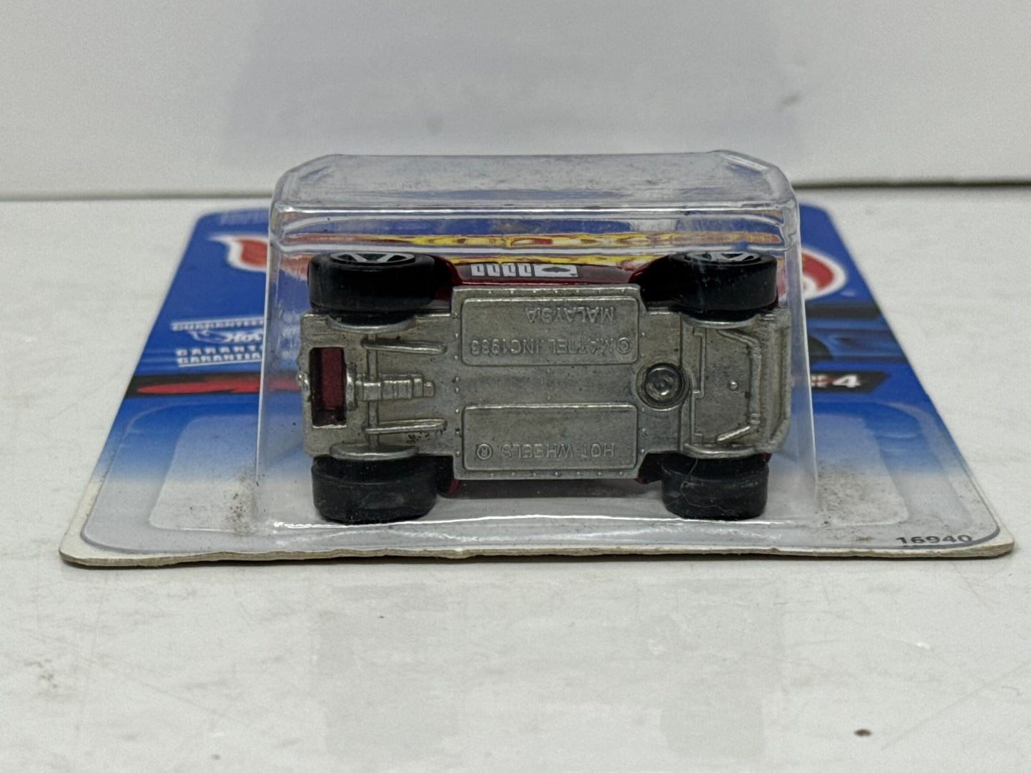 Hot Wheels Dealer's Choice Volkswagen Baja Bug 1:64 Diecast