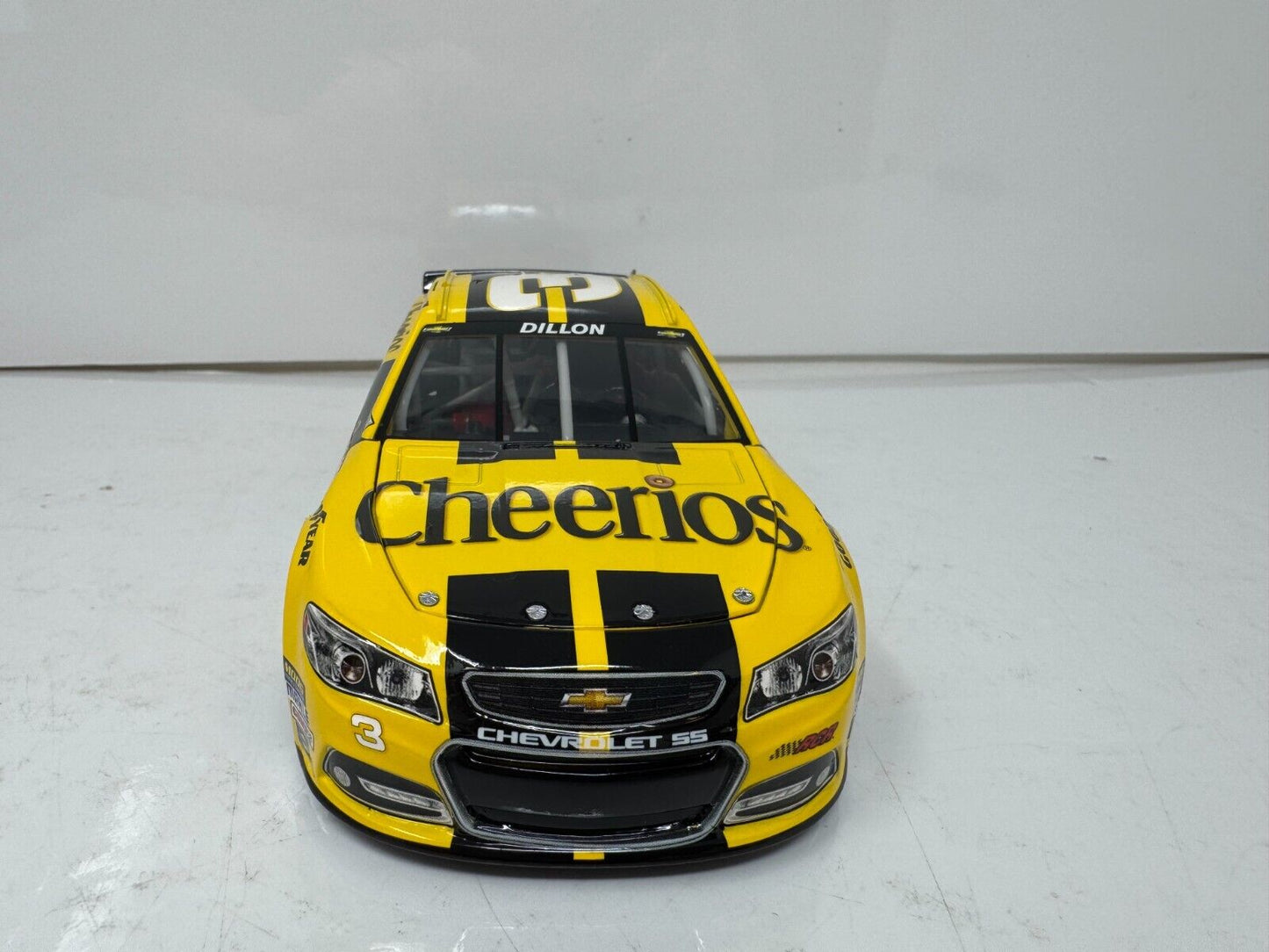 Lionel Racing Nascar #3 Austin Dillon Cheerios Black Chassis 2014 SS 1:24 Diecast
