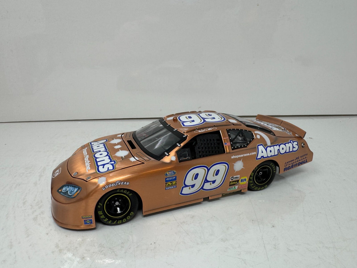 Team Caliber Preferred Nascar #99 Michael Waltrip Aaron's Copper 2006 1:24 Diecast