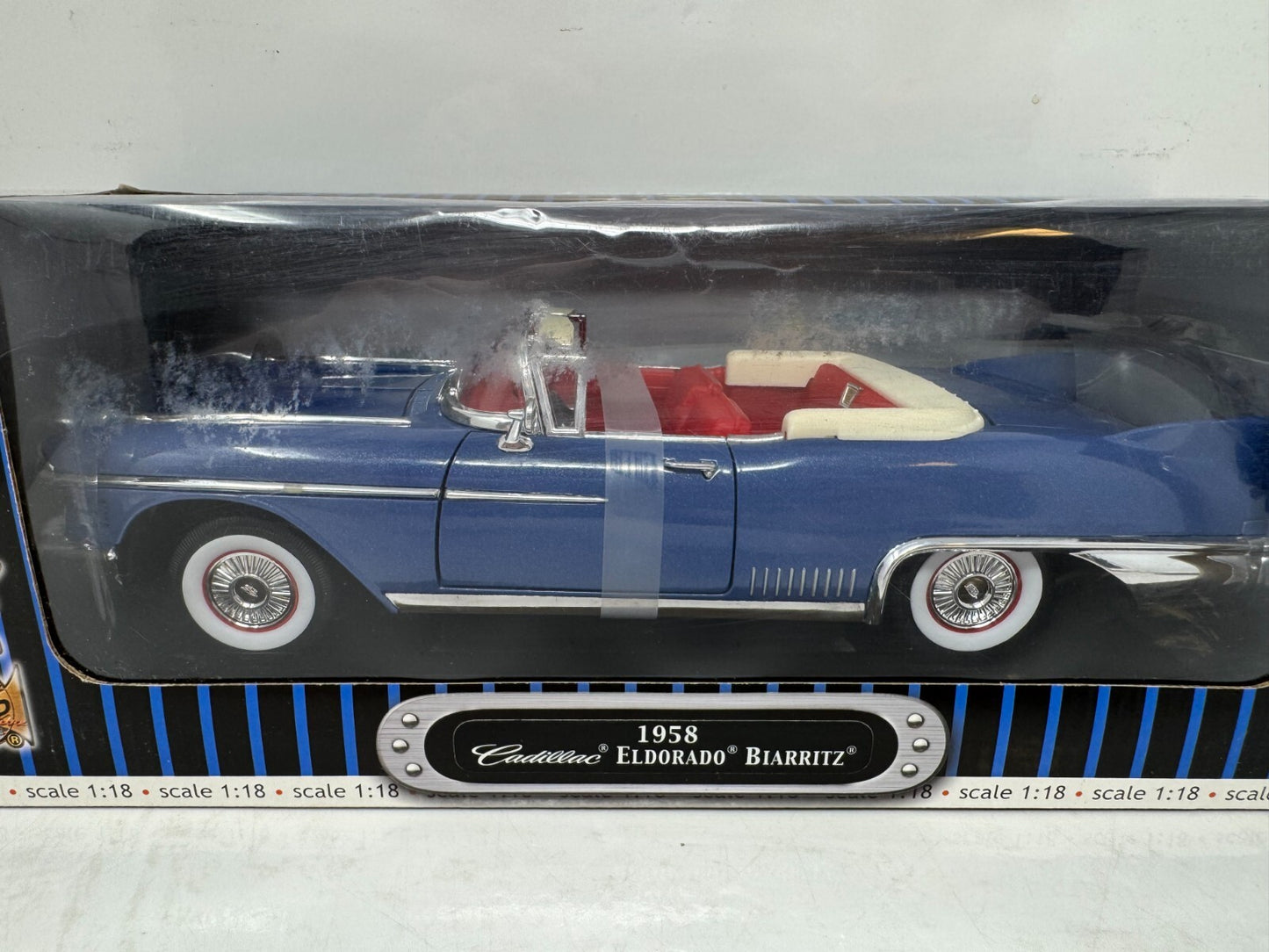 Yat Ming Road Signature 1958 Cadillac Eldorado Biarritz 1:18 Diecast