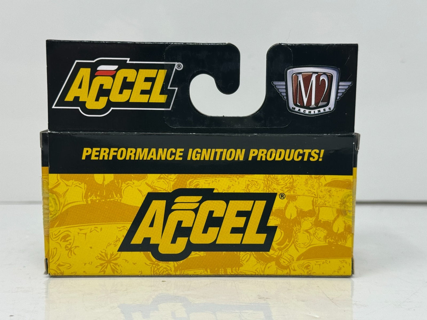 M2 Machines Accel 1968 Plymouth Barracuda HEMI Super Stock 1:64 Diecast