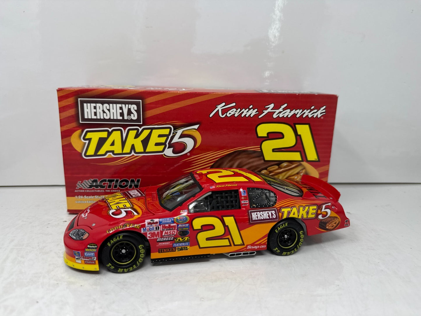 Action Nascar #21 Kevin Harvick Hershey's Take 5 2005 Monte Carlo 1:24 Diecast