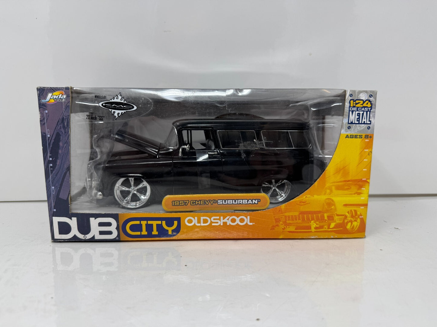 Jada Dub City 1957 Chevy Suburban Black 1:24 Diecast KMC Wheels 20 Inch SS Rims