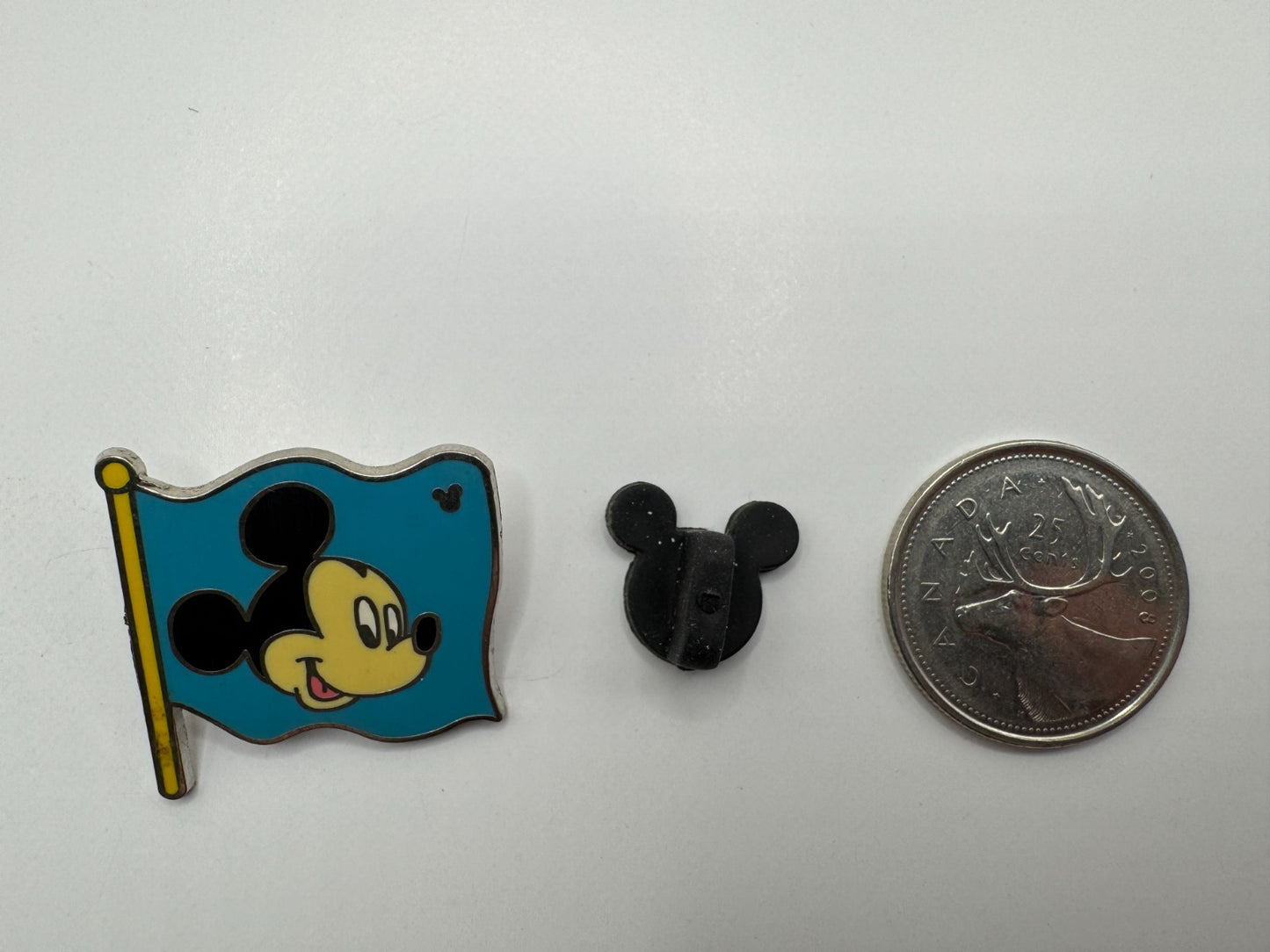 WDW Disney Mickey Mouse Flag Fun Icons Hidden Mickey Trading Pin DC2S1