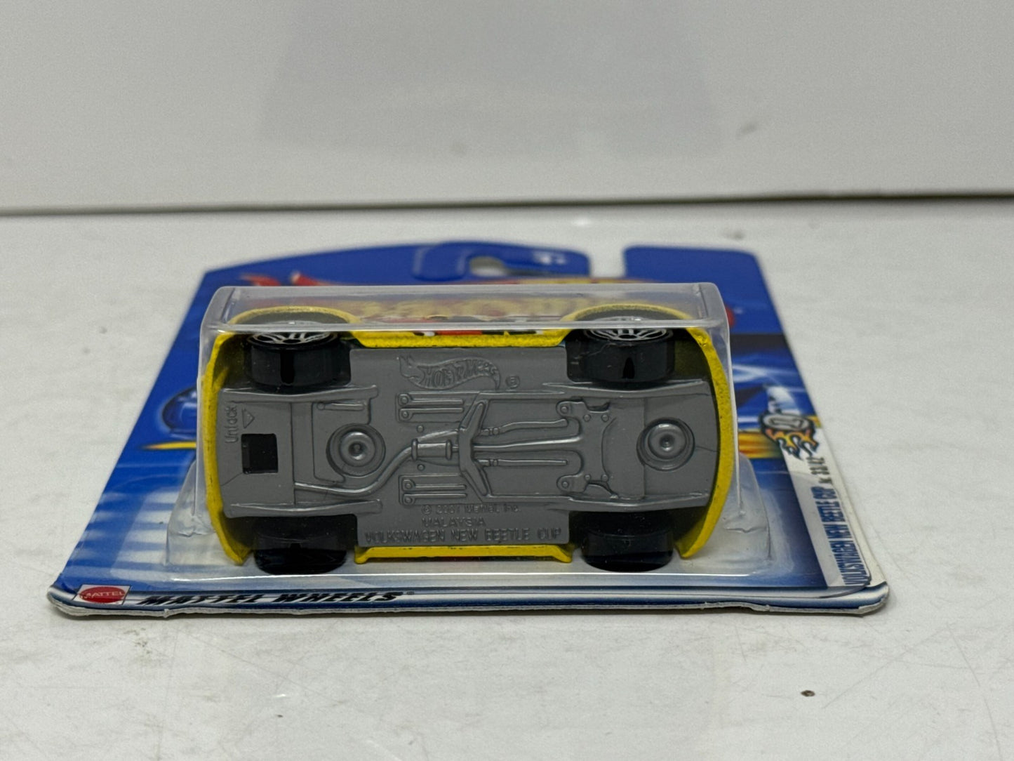 Hot Wheels Volkswagen New Beetle Cup 1:64 Diecast