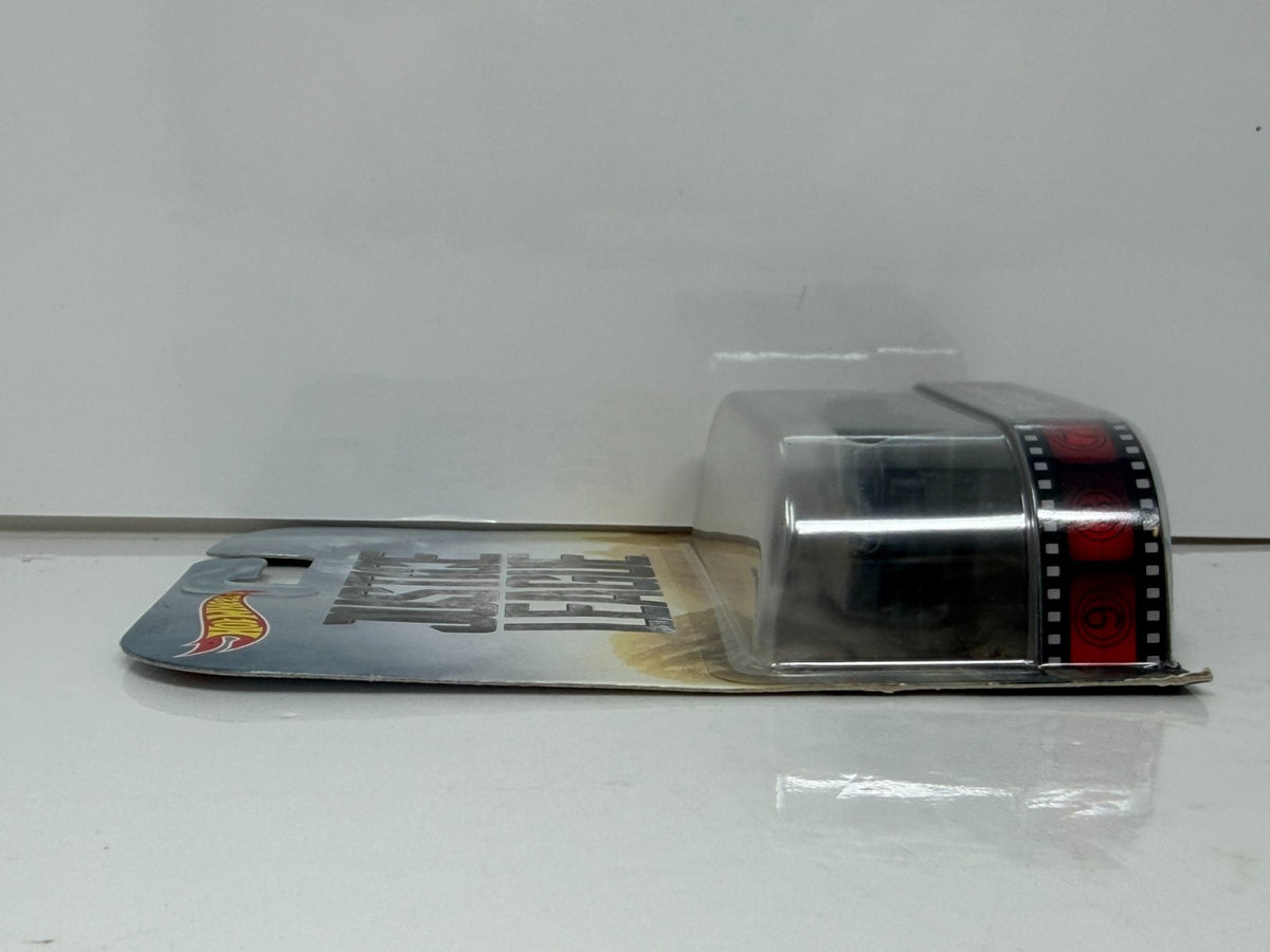 Hot Wheels Retro Entertainment Justice League Batmobile 1:64 Diecast
