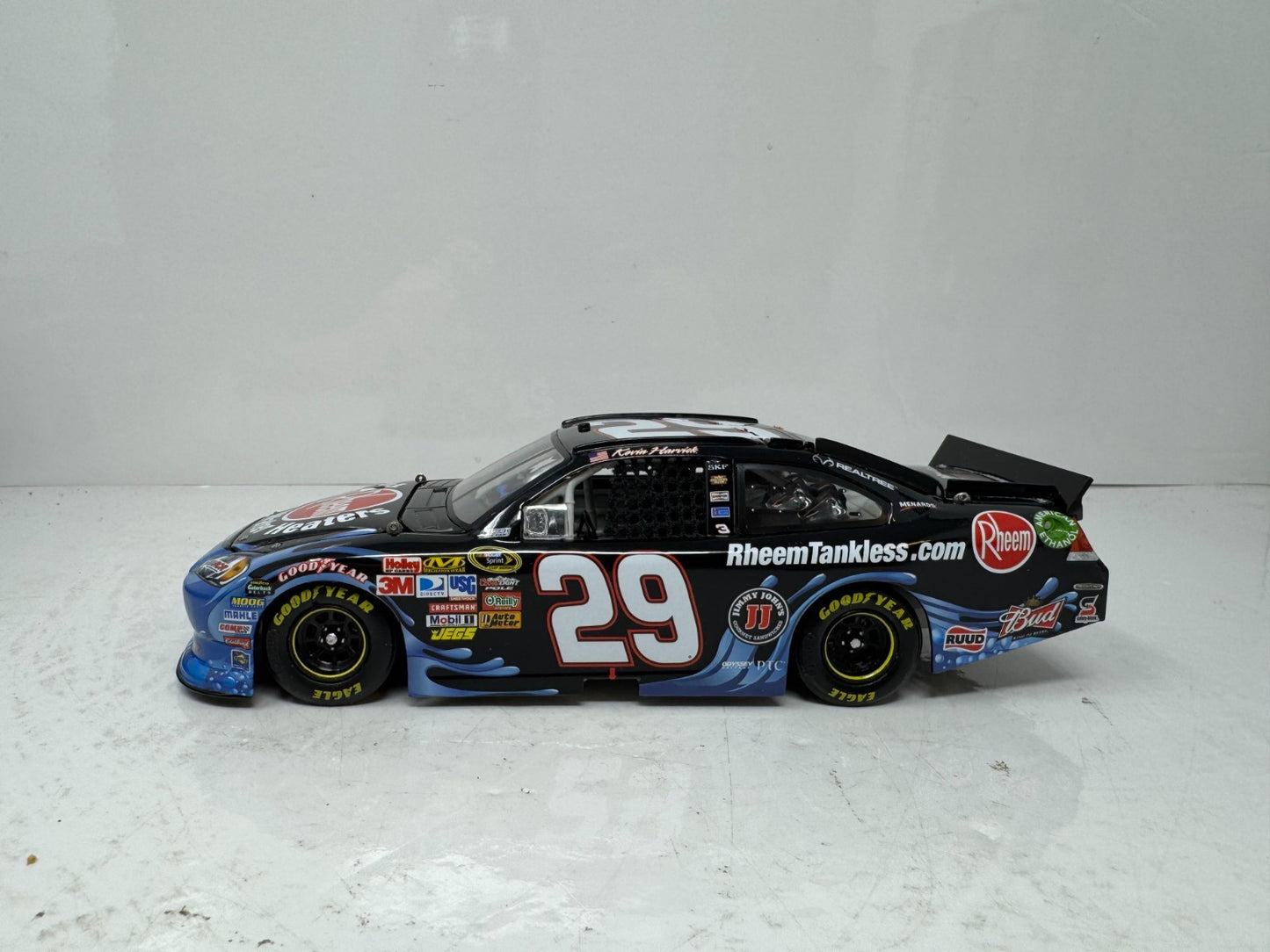 Lionel Racing Nascar #29 Kevin Harvick Rheem 2011 Chevy Impala 1:24 Diecast