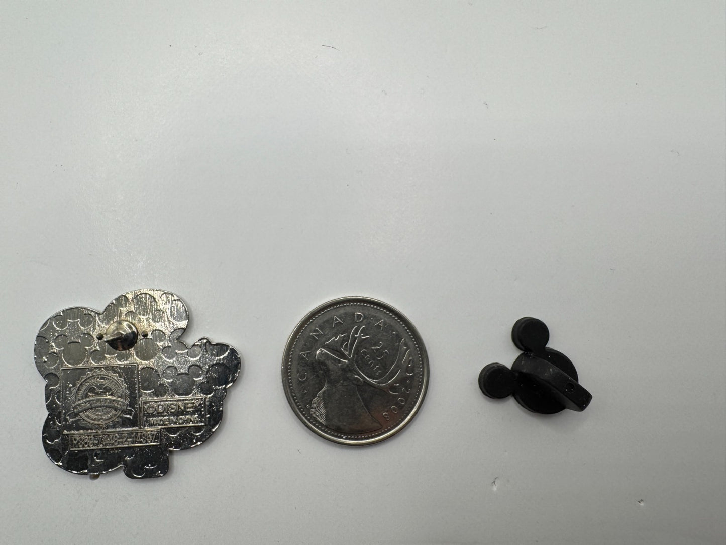 Disney Parks 2015 Dated Booster Minnie Mouse Trading Pin DC2S12