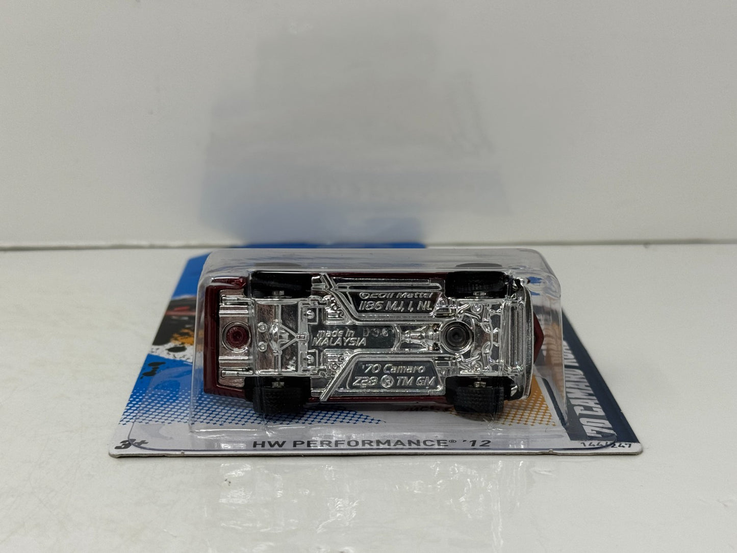 Hot Wheels Super Treasure Hunt 1970 Chevy Camaro Road Race 1:64 Diecast
