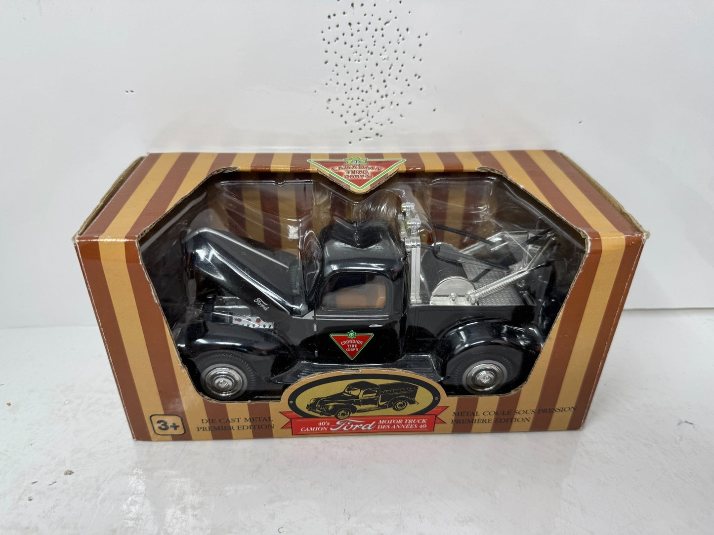 Golden Wheel Canadian Tire '40's Ford Motor Truck 1:24 Diecast